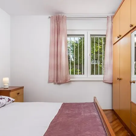 Apartament Teta Anka
