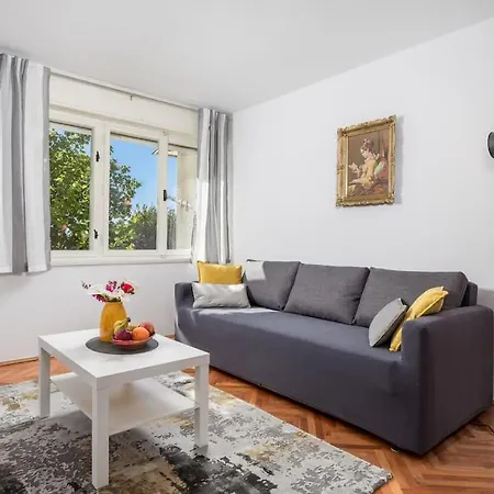 Teta Anka Apartment *